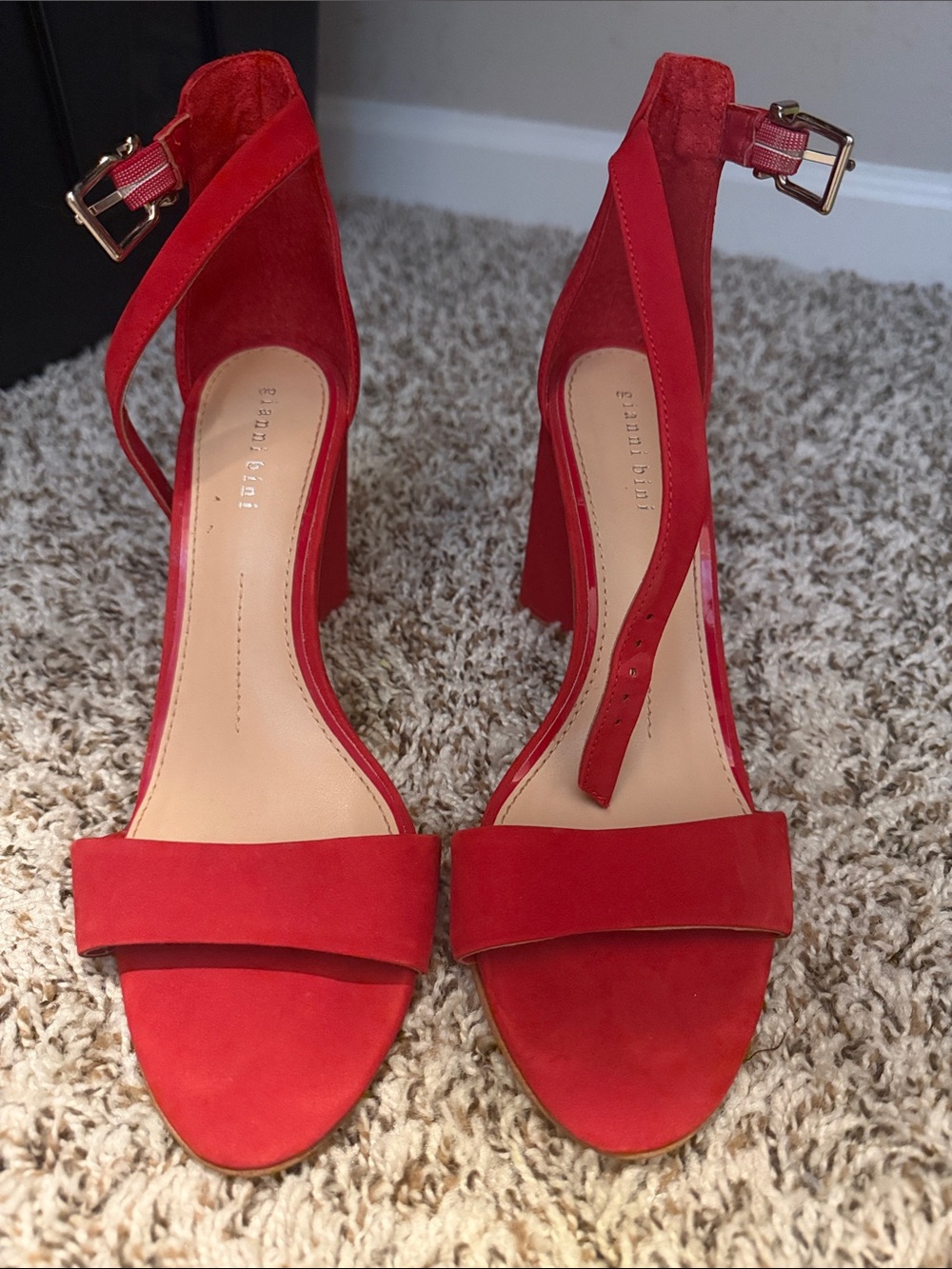 Gianni bini red heels